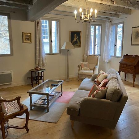 Maison De Corinne Μπερζεράκ Εξωτερικό φωτογραφία